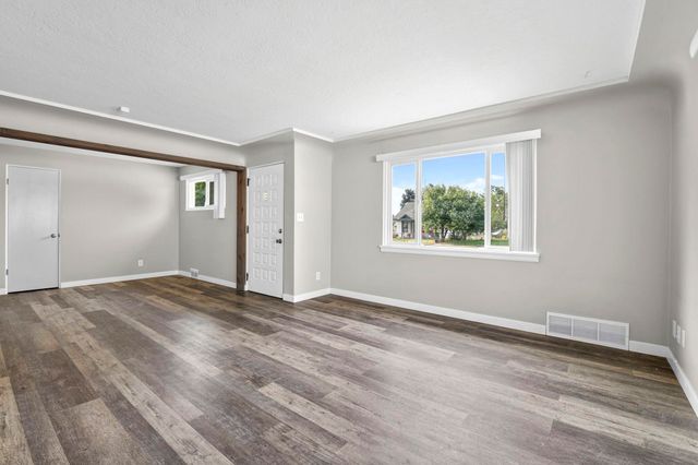 1007 E Walton St, Spokane, WA 99207