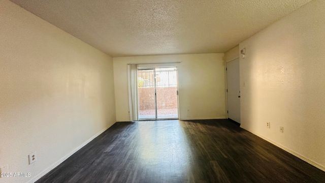 2625 E Indian School Road Unit 142, Phoenix, AZ 85016