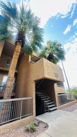 2625 E Indian School Road Unit 142, Phoenix, AZ 85016