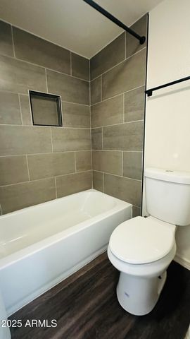 2625 E Indian School Road Unit 142, Phoenix, AZ 85016