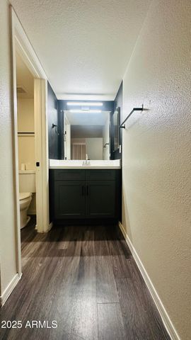 2625 E Indian School Road Unit 142, Phoenix, AZ 85016