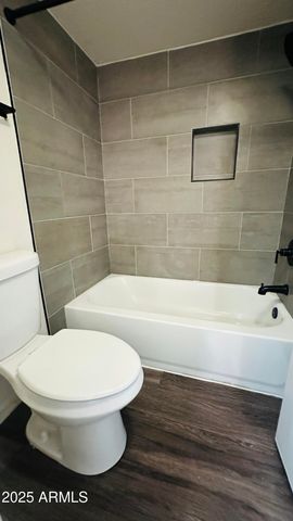 2625 E Indian School Road Unit 142, Phoenix, AZ 85016