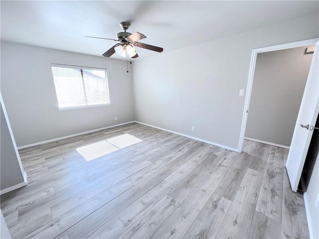 906 E Logan ST, Round Rock, TX 78664