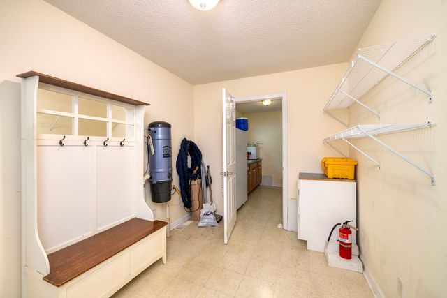 3900 Settlement Road, Dalzell, SC 29040