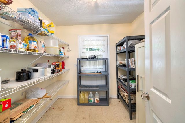 3900 Settlement Road, Dalzell, SC 29040