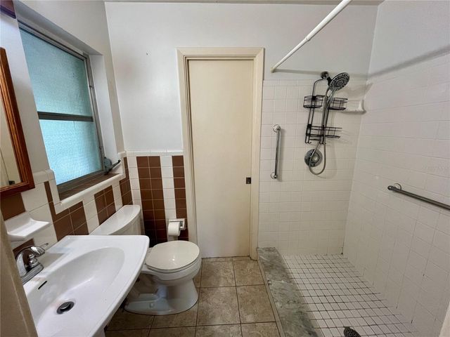 58 ARNONI DRIVE, Dunedin, FL 34698