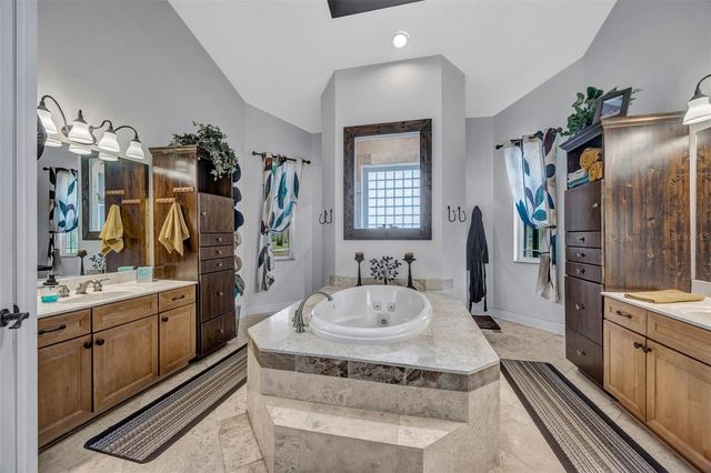 1710 NEWBERGER ROAD, Lutz, FL 33549