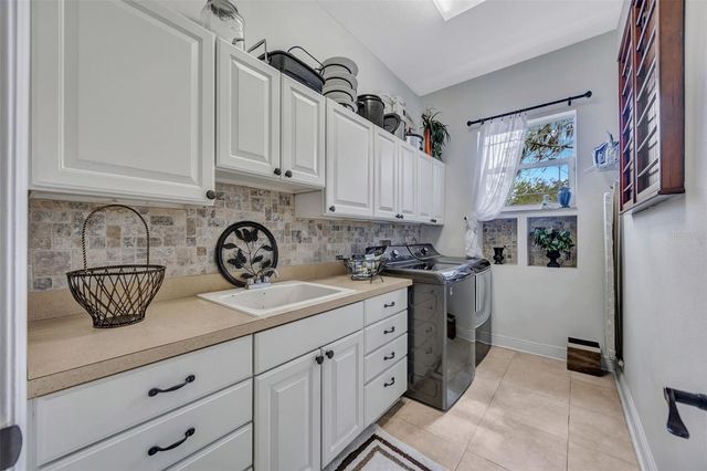 1710 NEWBERGER ROAD, Lutz, FL 33549