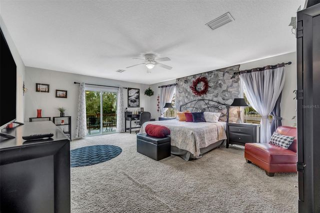 1710 NEWBERGER ROAD, Lutz, FL 33549