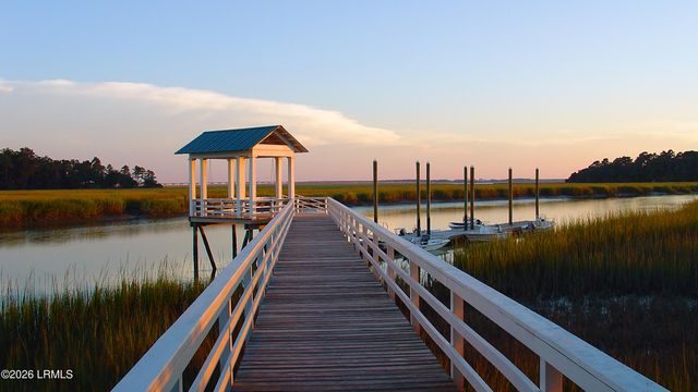 76 Old Oyster Factory Road, Beaufort, SC 29906