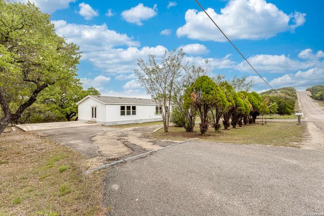 1235 Q'Appuella, Canyon Lake, TX 78133
