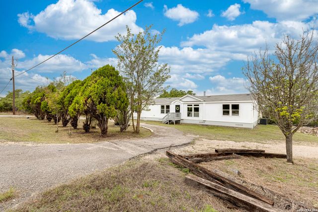 1235 Q'Appuella, Canyon Lake, TX 78133
