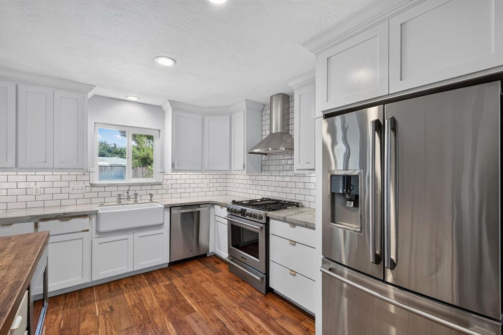 Image 11 of property listing at 421 Shannon Avenue, Madera, CA 93637