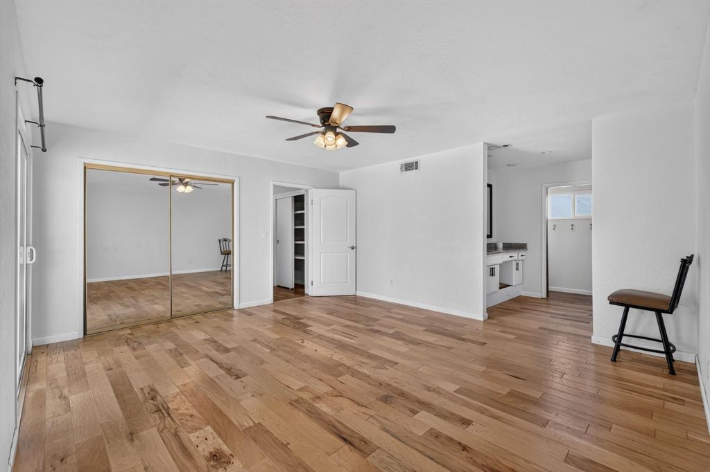 Image 21 of property listing at 421 Shannon Avenue, Madera, CA 93637