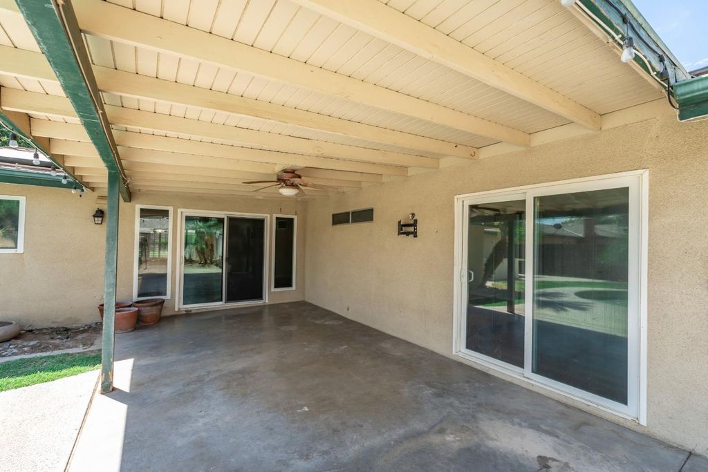 Image 26 of property listing at 421 Shannon Avenue, Madera, CA 93637