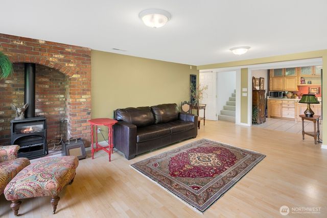 1133 8th Drive, Mukilteo, WA 98275