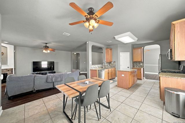 315 RED QUILL NEST, San Antonio, TX 78253