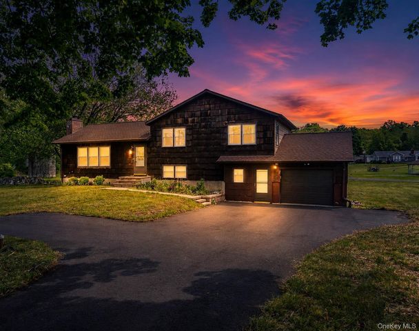 2188 State Route 32, Modena, NY 12548