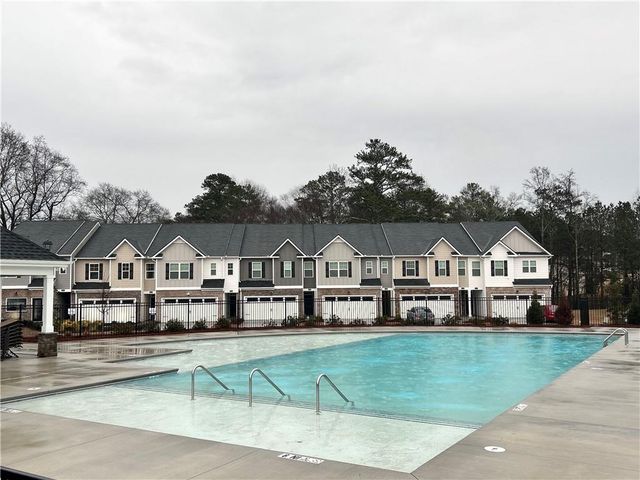 1253 Cades Walk, Lawrenceville, GA 30045