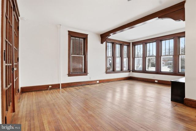 33 SPRENKLE AVE, Hanover, PA 17331