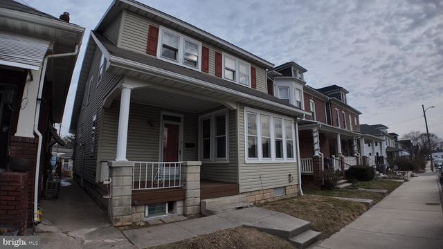 33 SPRENKLE AVE, Hanover, PA 17331