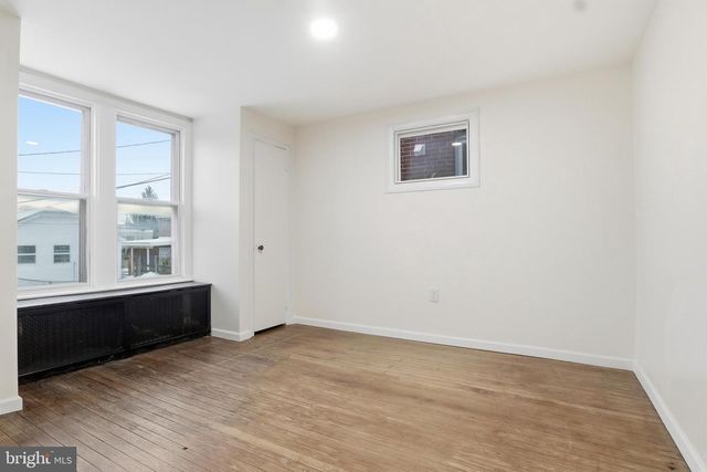 33 SPRENKLE AVE, Hanover, PA 17331