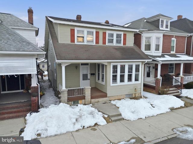 33 SPRENKLE AVE, Hanover, PA 17331