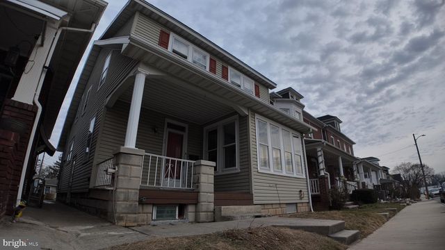 33 SPRENKLE AVE, Hanover, PA 17331