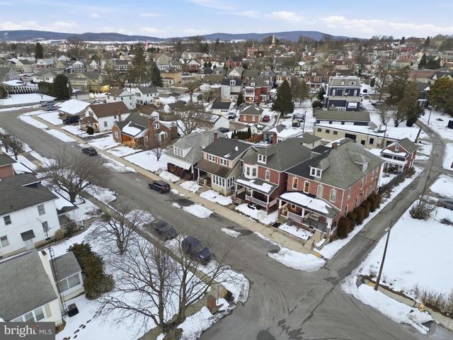 33 SPRENKLE AVE, Hanover, PA 17331