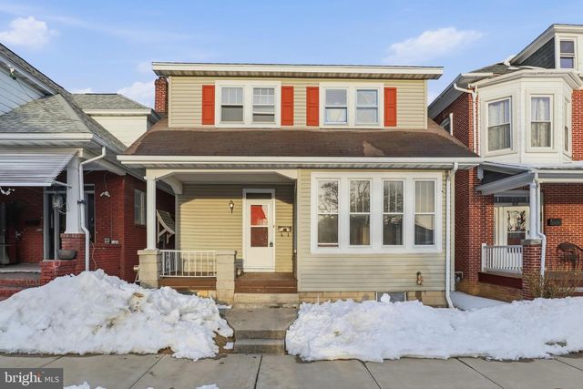 33 SPRENKLE AVE, Hanover, PA 17331