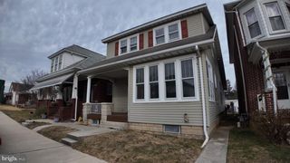 33 SPRENKLE AVE, Hanover, PA 17331