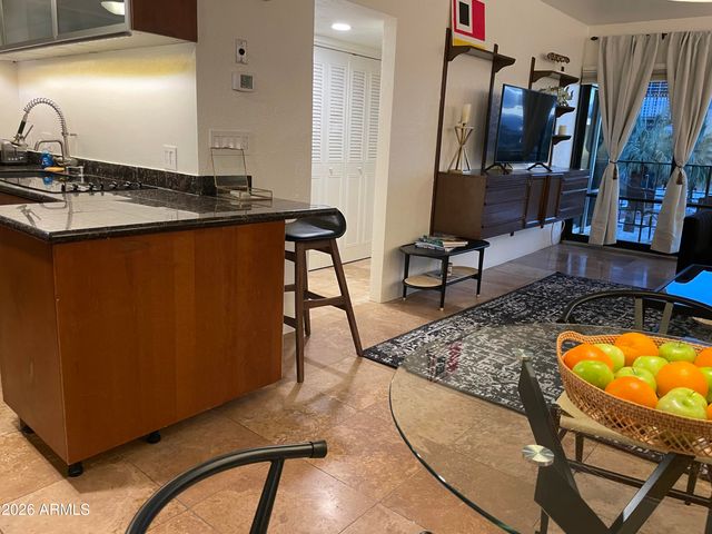 805 N 4TH Avenue 502, Phoenix, AZ 85003