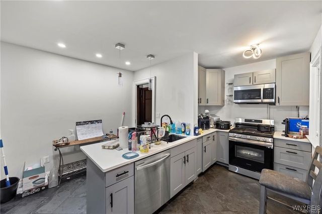 637 West Delavan Avenue S, Buffalo, NY 14222