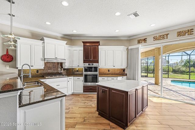 1 Point View Place, Cocoa, FL 32926