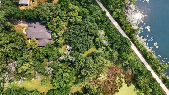 11833 Shady Oak Lane, Minnetonka, MN 55343