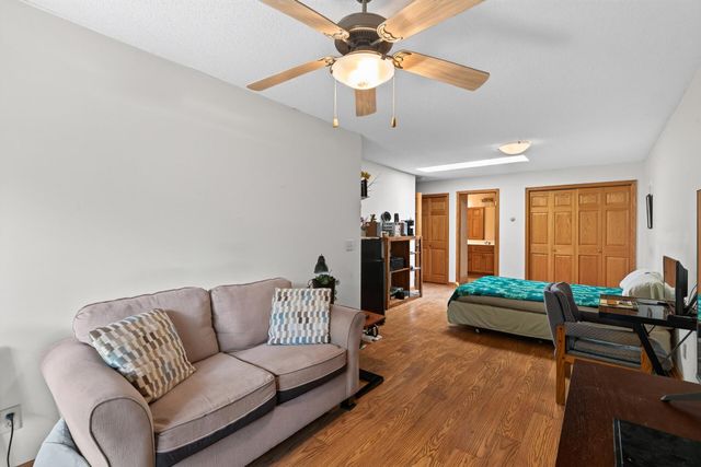 11833 Shady Oak Lane, Minnetonka, MN 55343