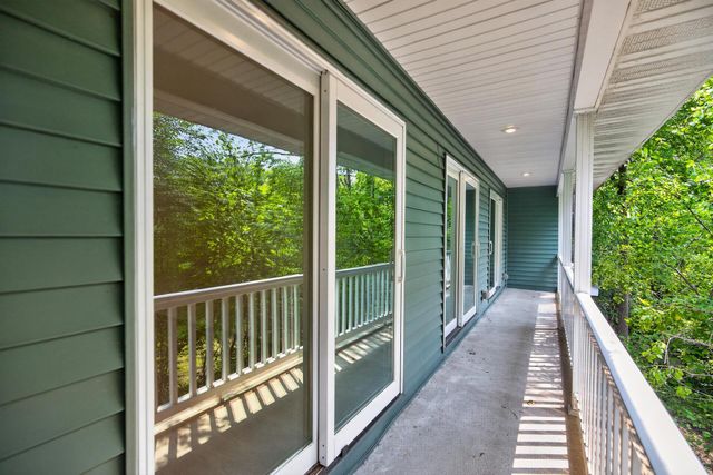 11833 Shady Oak Lane, Minnetonka, MN 55343