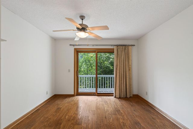 11833 Shady Oak Lane, Minnetonka, MN 55343