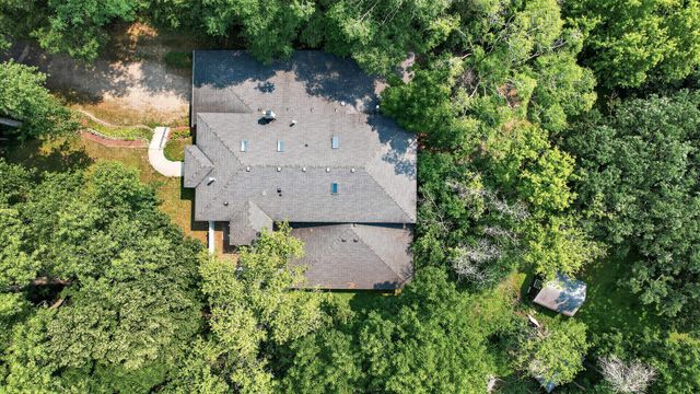 11833 Shady Oak Lane, Minnetonka, MN 55343