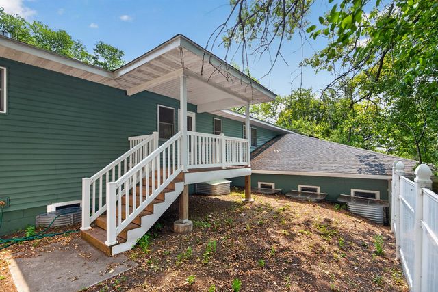 11833 Shady Oak Lane, Minnetonka, MN 55343