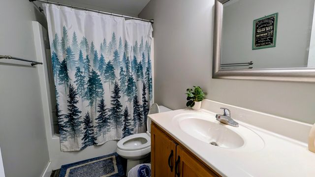 462 Sagamore Drive, Tunnel Hill, GA 30755