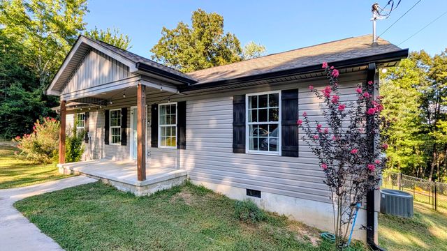 462 Sagamore Drive, Tunnel Hill, GA 30755