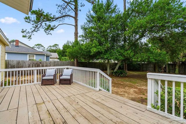 1722 E Hatton St, Pensacola, FL 32503
