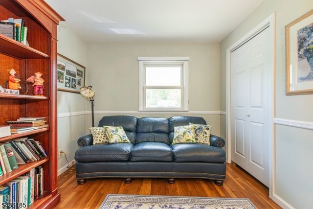 4 Hamilton Ct, Hanover Twp., NJ 07981