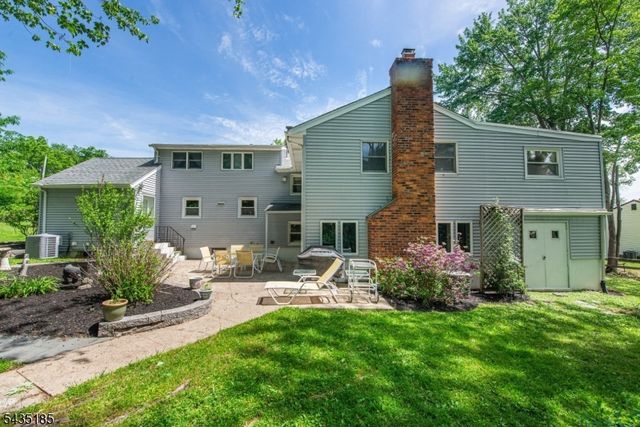 4 Hamilton Ct, Hanover Twp., NJ 07981