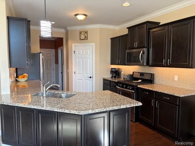 57293 Windmill Point, New Hudson, MI 48165