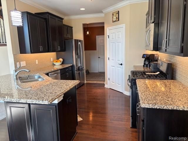 57293 Windmill Point, New Hudson, MI 48165