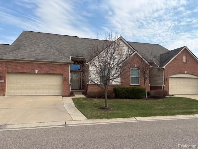 57293 Windmill Point, New Hudson, MI 48165