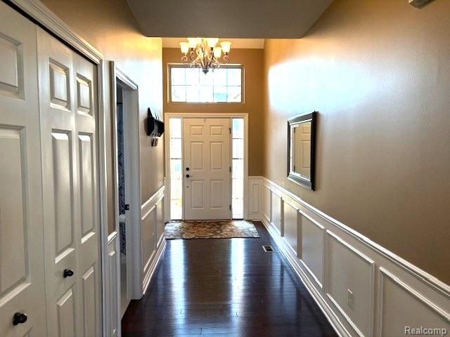 57293 Windmill Point, New Hudson, MI 48165
