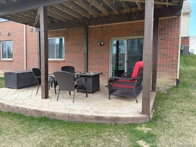 57293 Windmill Point, New Hudson, MI 48165